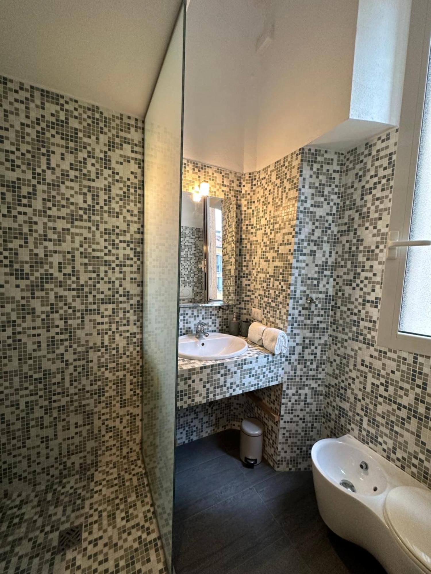 Apartamento Monolocale In Via Cadore 2 - Duomo Milão